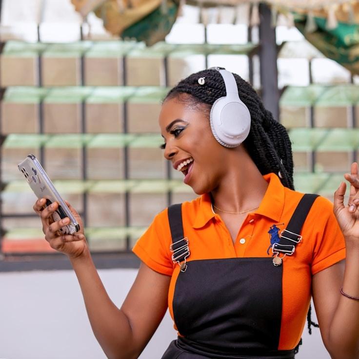 Francesca Conti - Founder of CobaltCinderSilk